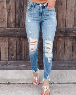 Bar T Boutique LLC What's New! Mindy Distressed Frayed Skinny Jeans