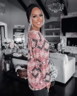 Bar T Boutique Wilderness Aztec Top - Mauve What's New!