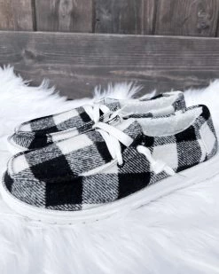Bar T Boutique White/Black Plaid Slip On Shoes