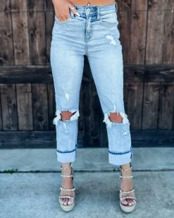 Bar T Boutique Victoria Destroyed Knee Jeans